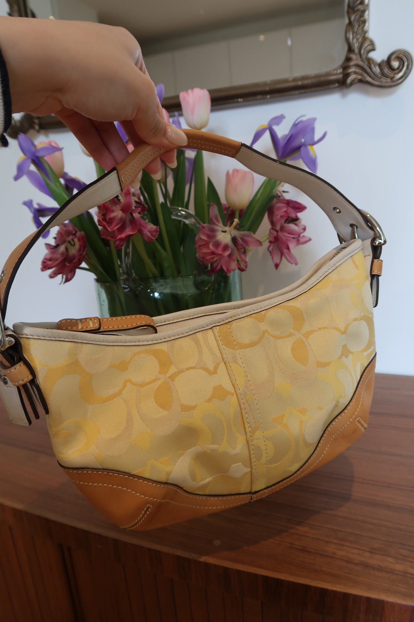 Y2K coach shoulder bag in butter yellow
