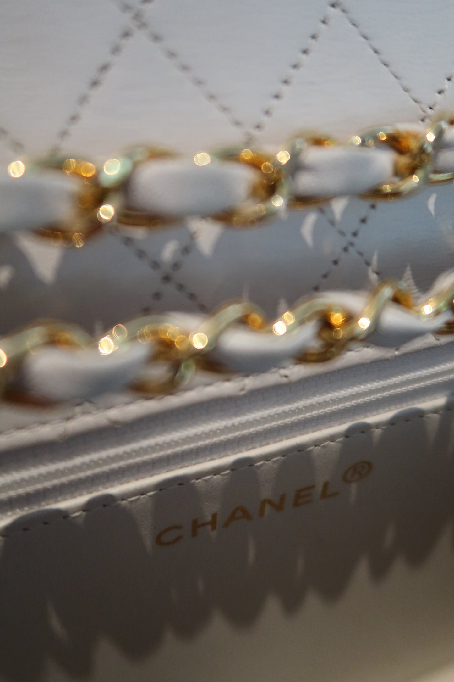 Chanel Vintage 1991 White Quilted Lambskin Trapezoid 24K Gold CC Bag
