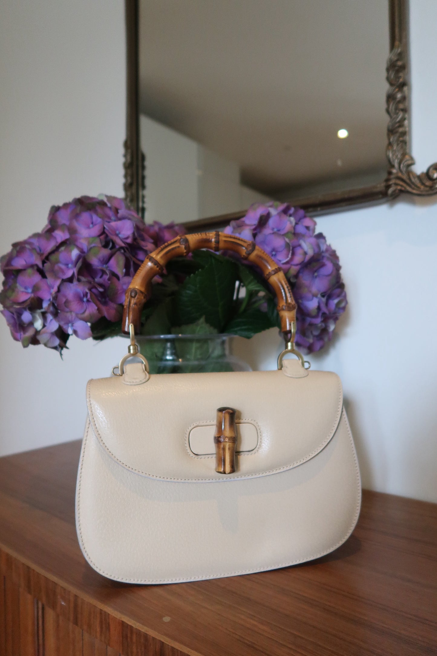 Gucci bamboo 1947 medium