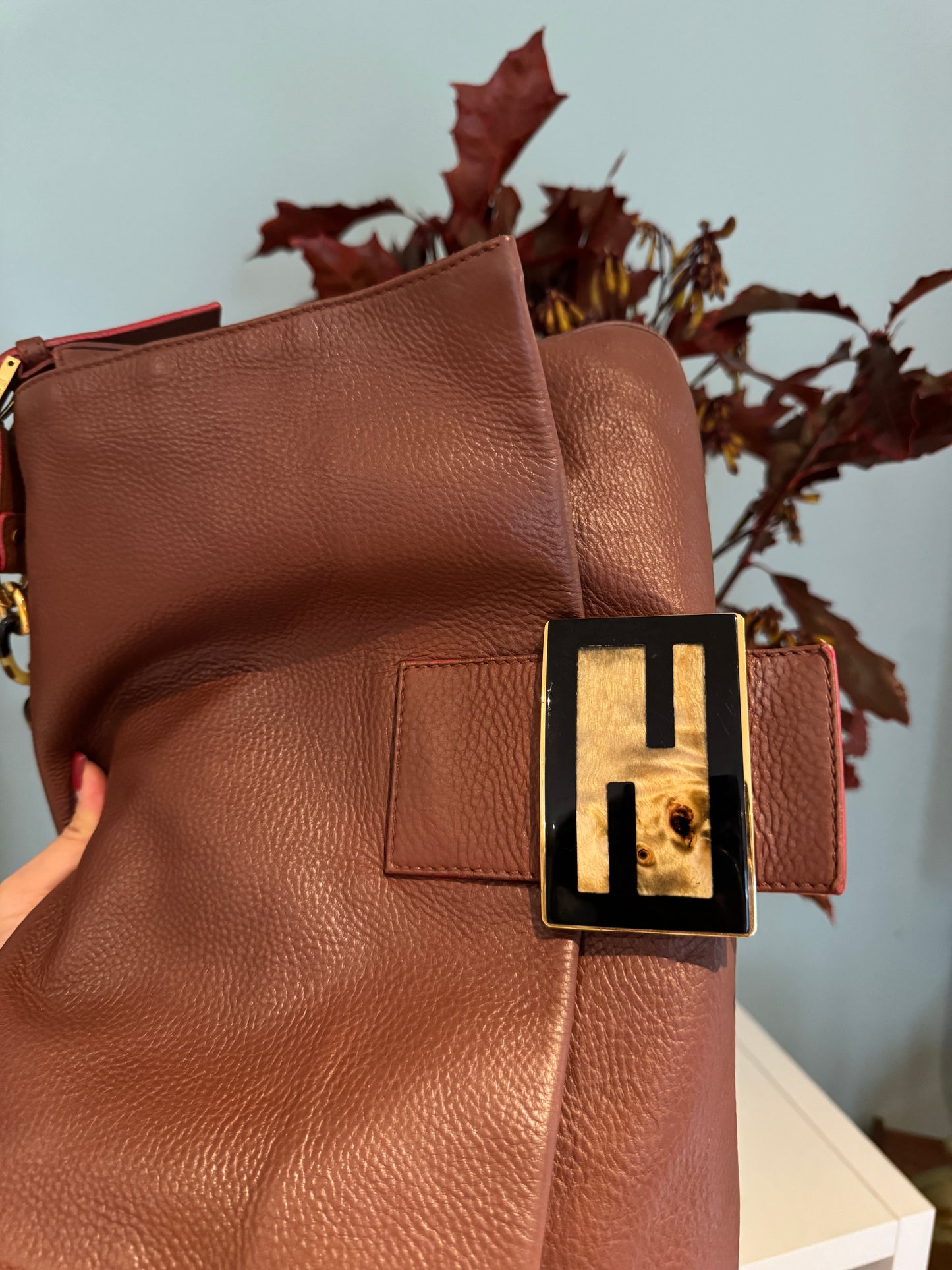 Fendi mama baguette in caramel 