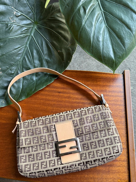 Fendi zucca baguette in brown